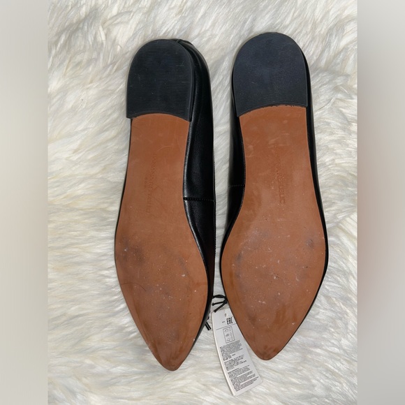Banana Republic ballet flats - Picture 2 of 2